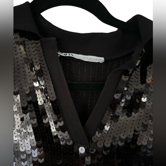 Zara Black Sequined Knit Polo Top - Picture 2 of 9